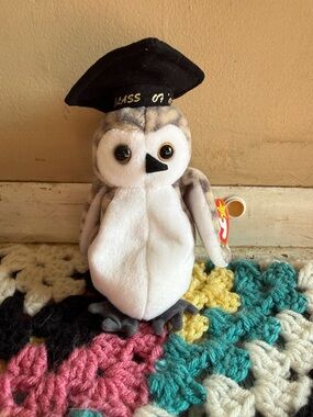 Ty Retired Wiser 1999 Graduation Owl Beanie Baby with Original Tags & ERRORS